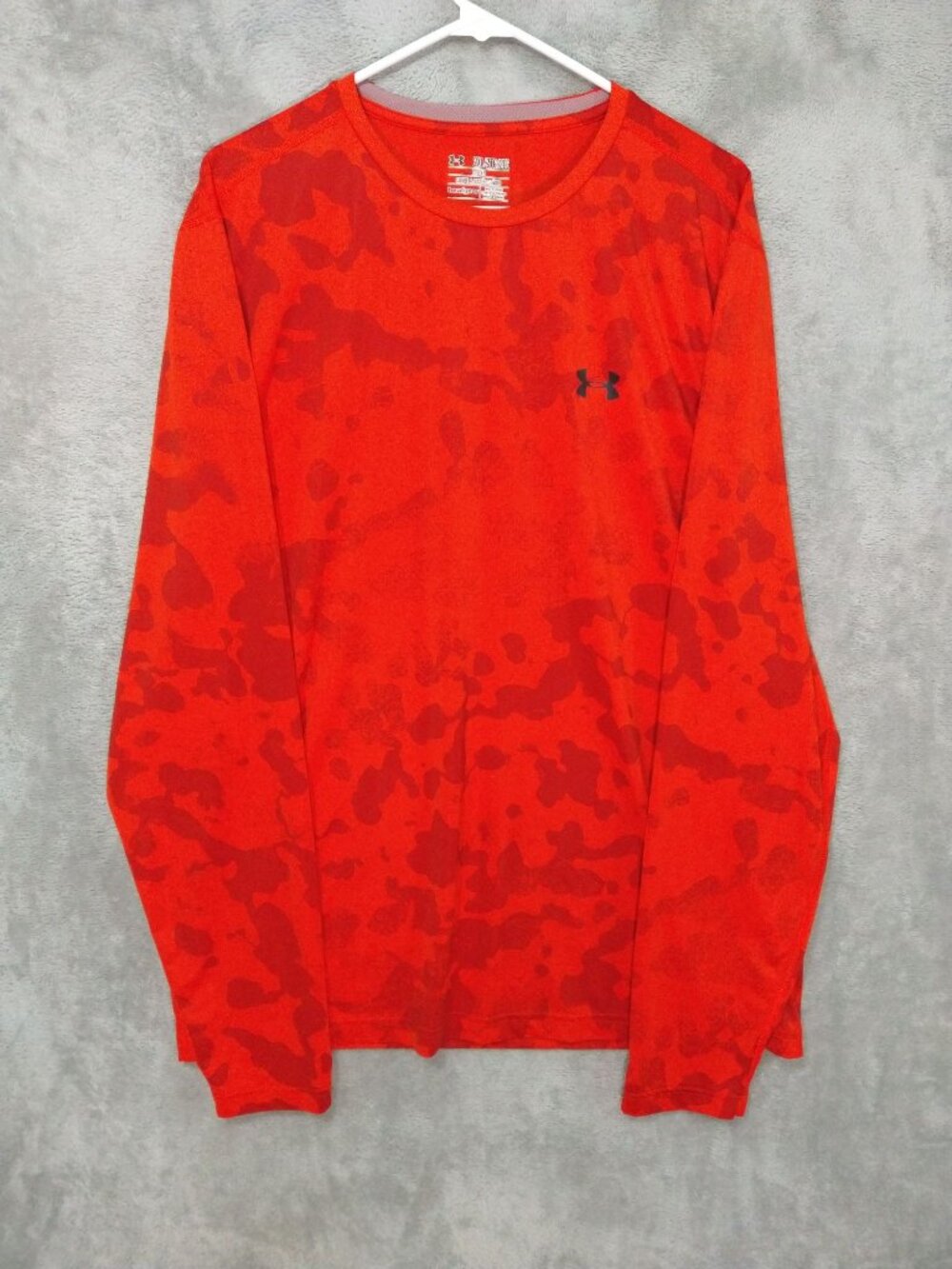 Under Armour Shirt Mens 2XL Orange Sonic Camo HeatGear Fitted Long Sleeve